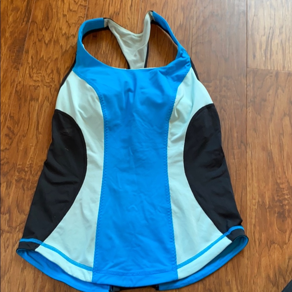 Lululemon tank